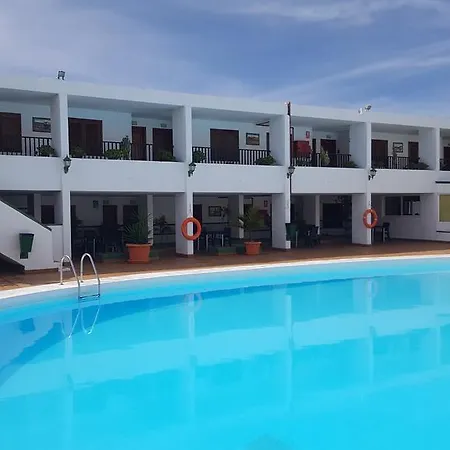 Apartamento Natalia La Florida アパート